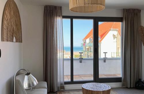 Wissant Hotel | Logis- Hôtel de la Baie de Wissant & Appartements