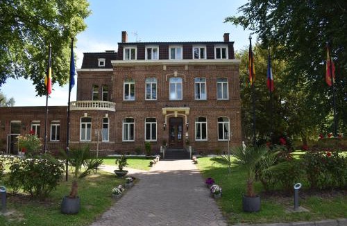 Corbehem Hotel | Logis Manoir de Fourcy