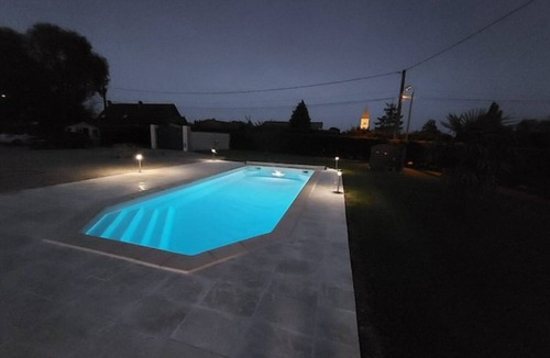 Toutenant House | Longère 15 Places Avec Piscine et Jacuzzi