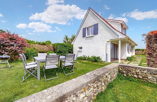 Quiberville House | Look forward to this family-friendly vacation home with sea views.