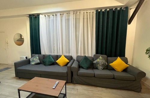 Bel-Air Nord Condo | Lot D'appartements Pour 22 Personnes a Paris Place de la Nation