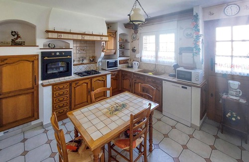 Quux-Haut-Mainil House | Lovely home in Quoux-Haut-Maînil
