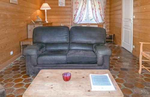 Vaudoy House | Lovely home in Vaudoy-en-Brie with WiFi