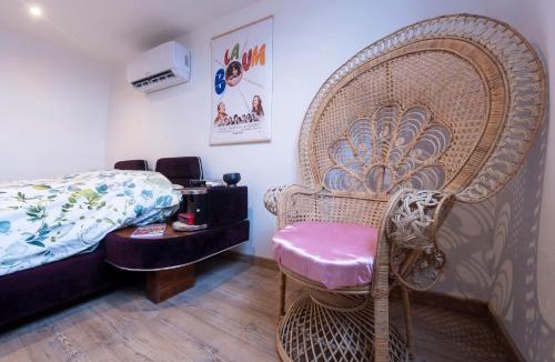 Templemars Apartment | Loveroom, Les années 80 chez nounours