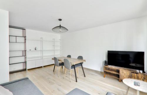 Quartier Sainte-Marguerite Apartment | Luxurious 1 Bedroom Bastille Charonne Free Netflix