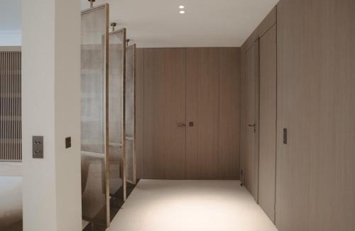 Champs-Elysees Apartment | Luxury Apartment 3BR in Paris