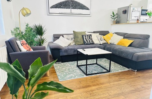 Saint-Quentin House | Luxury, peaceful, 3 bedroom family home