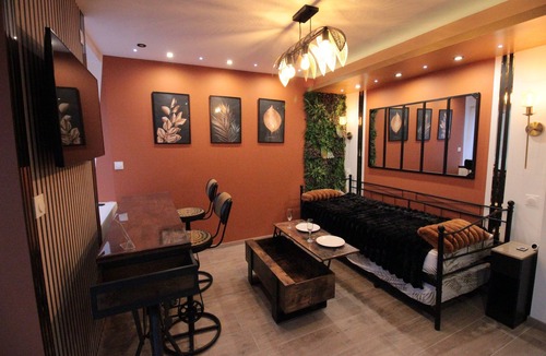 Verdun Apartment | Luxury Suite: Land 800m²/Terrace/Barbecue/Private parking VIDEO SURVEILLANCE
