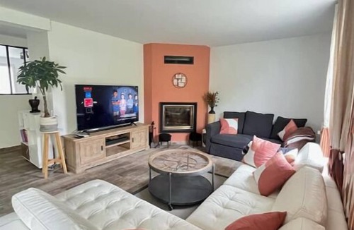 Croissy-Beaubourg House | M&A Spacious Country House for 11 Guests, Near Disneyland and Paris,with Parking