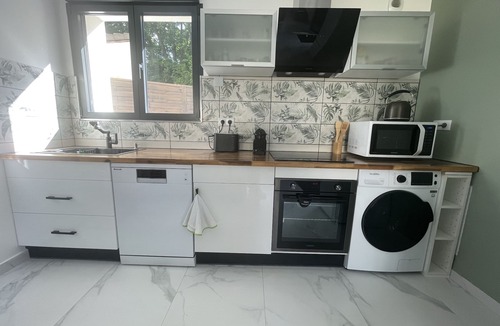 Sainte-Genevieve-des-Bois Apartment | Ma Belle Conciergerie - Gaia Flat