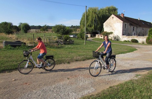 Chierry House | Magical & historic gîte 55 pers. Cousinades-Seminars-Weddings, .
