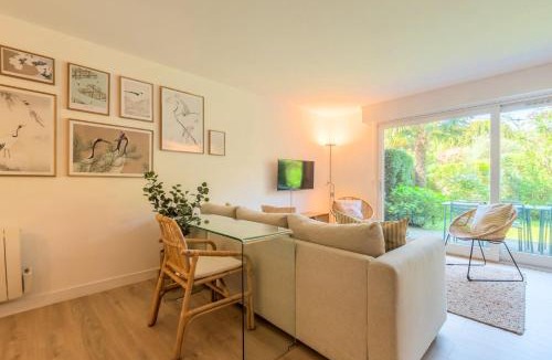 Wasquehal House | Maison 4 chambres avec jardin & garage proche tram