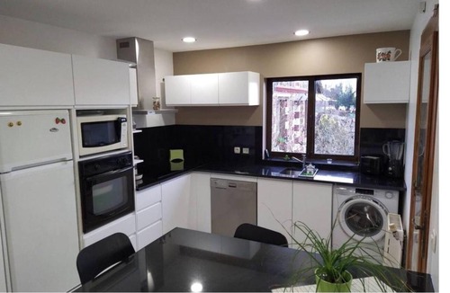 Vigneux-sur-Seine House | Maison accueillante à Vigneux-sur-Seine avec parking privé