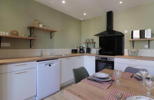 Le Mele-sur-Sarthe House | Maison ancienne tout confort pour 8 pers., proche loisirs - FR-1-497-252