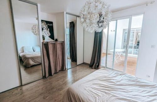 Fere-en-Tardenois House | Maison avec cour et parking clos