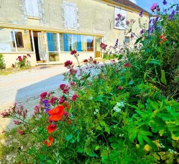 Treigny House | Maison Bienvenue chez Mémé