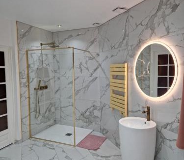 Nogent-sur-Oise House | Maison Chic avec jacuzzi Nogent sur Oise YaoSpa60