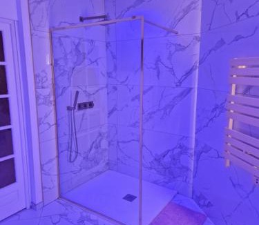 Nogent-sur-Oise House | Maison Chic avec jacuzzi Nogent sur Oise YaoSpa60