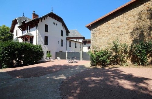 Cluny House | Maison Clémenso - CLUNY