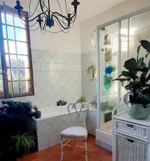 Saint-Saens Bed & Breakfast | Maison d'Hôtes Archangels Home