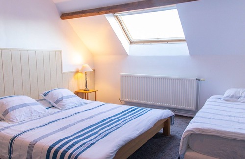 Fiennes Bed & Breakfast | Maison D'hôte La Ferme Du Grand Air - Quadruple Room with Private Bathroom