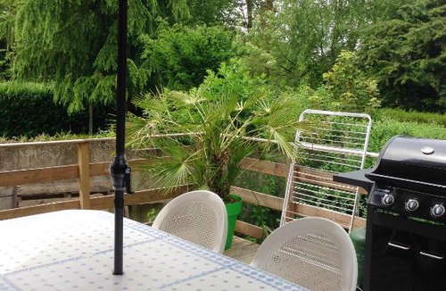 Dainville House | Maison de 2 chambres avec vue sur la ville jardin clos et wifi a Dainville