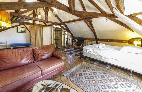 Gennes-sur-Glaize House | Maison de campagne avec piscine à 30min de Laval