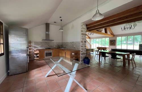 Noisy-sur-Ecole House | Maison de Campagne Familiale