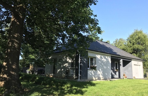 Serqueux House | Maison des 2 chênes between avenue verte, lakes, swimming pool and Casino - enclosed garden