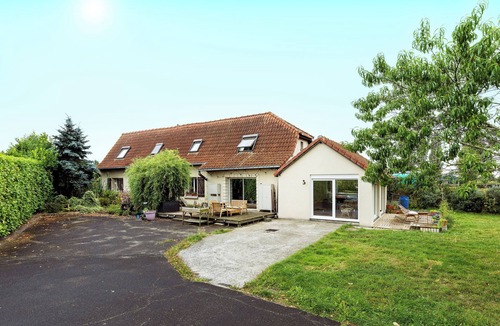 Marquette-lez-Lille House | Maison des Ecuries - Welkeys