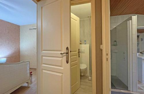 Saint-Mars-d'Egrenne House | Maison granit avec jardin privatif, plain-pied, 2 chambres, tout inclus, proche loisirs et nature - FR-1-497-190