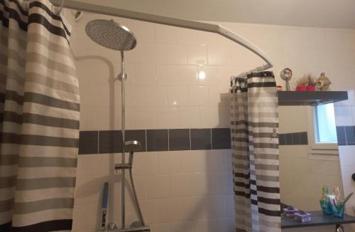 Bois-Guillaume Villa | MAISON INDIVIDUELLE 110 M2-3 CHAMBRES-JARDIN 1000 M2