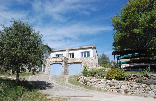 Sampzon House | Maison le Canoë