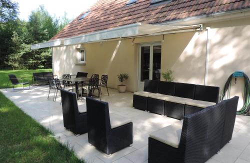Sommecaise Villa | Maison neuve avec piscine dans domaine arboré - Domaine de la Brionnerie