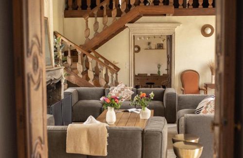 Poigny la Foret Villa | Maison pour 15 personnes - Piscine - 50 min/Paris