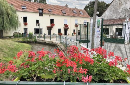 Viarmes House | Maison spacieuse à Viarmes avec grand jardin et climatisation