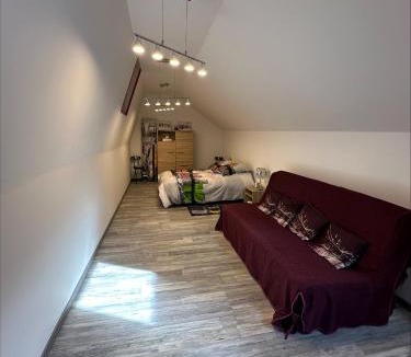 Sedan House | Maisonnette privatisée