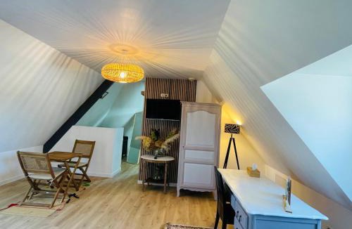 Saint-Pierre-du-Vauvray Bed & Breakfast | Manoir de la Houlette