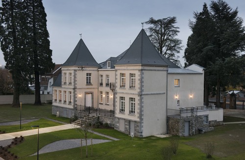Maubeuge House | Manoir Le Carillon dOr