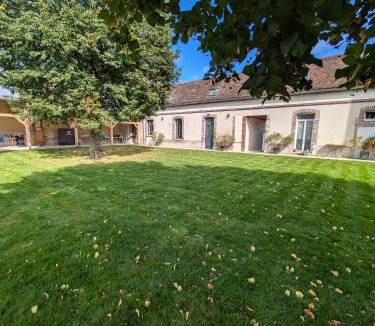 Sens House | Manoir Saint Joseph