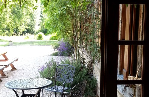 Fervaques House | Manor from Normandy (17th century), "4 epis" Gîtes de France, natural setting