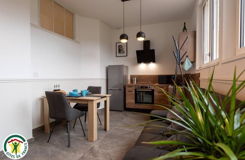Epernay Apartment | Metamorphose Champenoise "chardonnay"