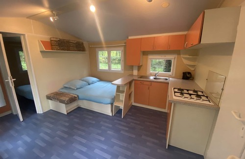Rosoy-en-Multien House | Mobil-home, Niché au Cœur de la Campagne