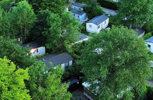 Angicourt House | Mobile home - 37m² - 3 bedrooms with terrace sleeps 6
