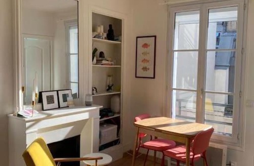 Quartier du Gros-Caillou Apartment | Modern Appartement w/ Tour Eiffel View in the 7th