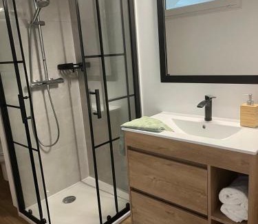 Pontault-Combault Villa | Modern,cozy house near Paris & Disneyland Paris