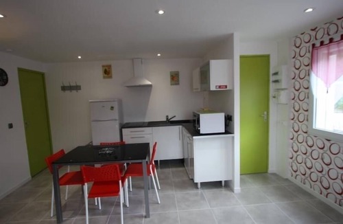 Vincey Cottage | Modern Gîte with Easy Access to Local Attractions & Amenities