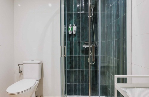 Meudon-la-Foret Apartment | Modern "green Suites" Residence - Meudon/velizy