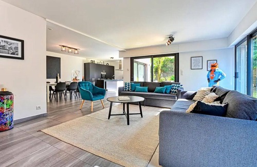 Marcq-en-Baroeul Cottage | Modern house with garden, comfort, near Lille