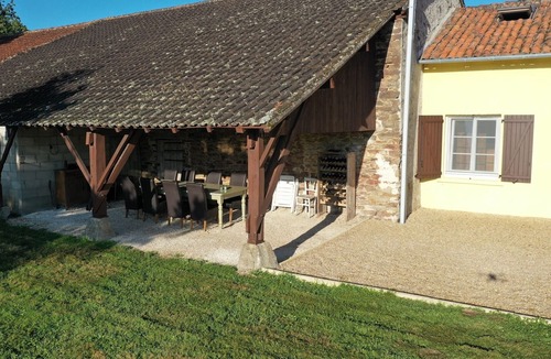 Mialet House | Modern Private Detached House in rural location with private pool